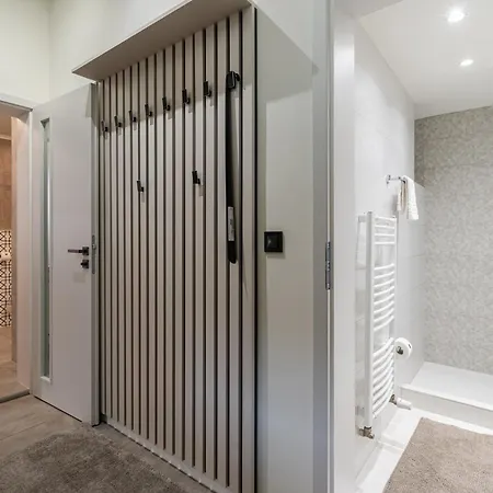 Astra Lux Bp Apartment *