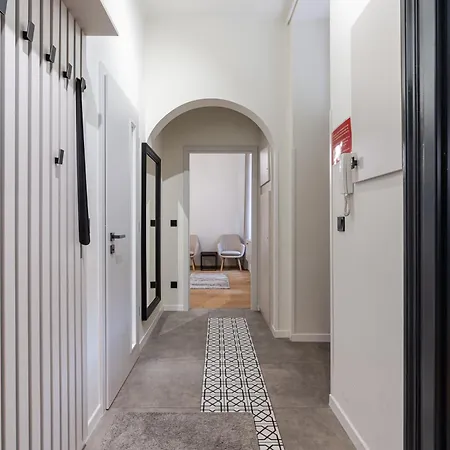 Astra Lux Bp Apartment *