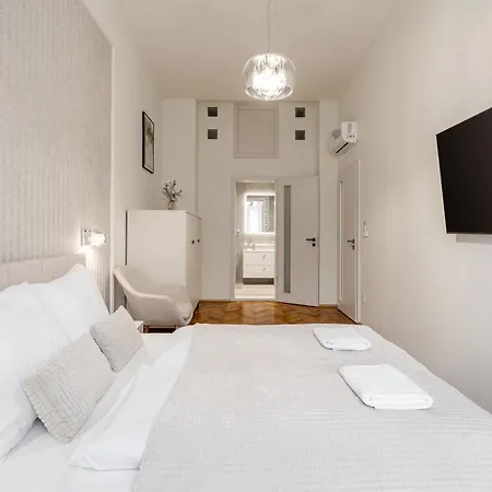 Astra Lux Bp Διαμέρισμα Βουδαπέστη