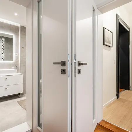 Astra Lux Bp بودابست